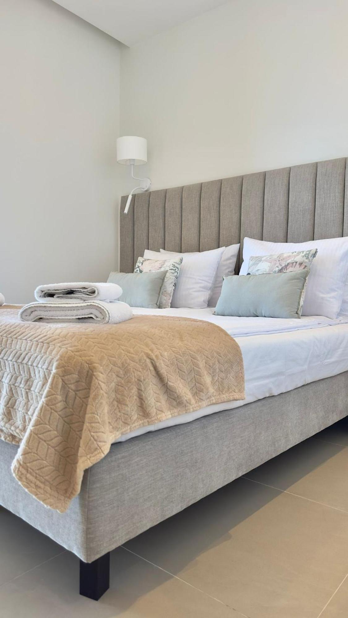 Intempo Residence By Leo Apartments Benidorm Rum bild