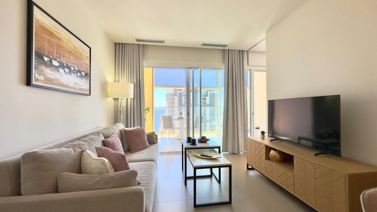 Intempo Residence By Leo Apartments Benidorm Exteriör bild